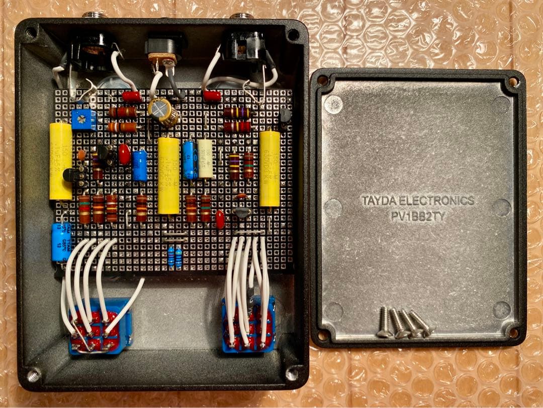 生産完了完全再現EarthQuakerDevices Spires clone