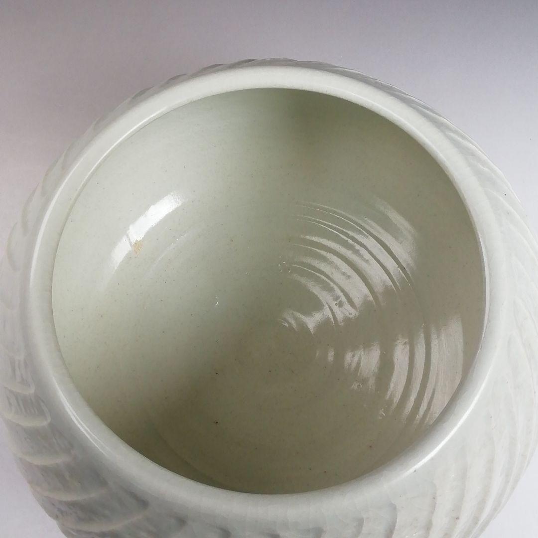 Ｗ２３５　水指　『白磁シノギ　水指』『森岡嘉祥 造』　共箱　茶道具