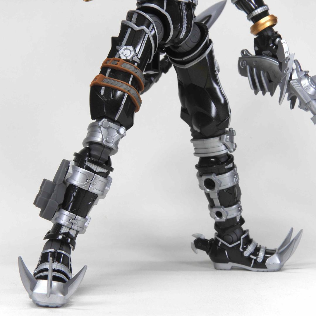 Figurer-ise Standard Amplified ベルゼブモン 完成