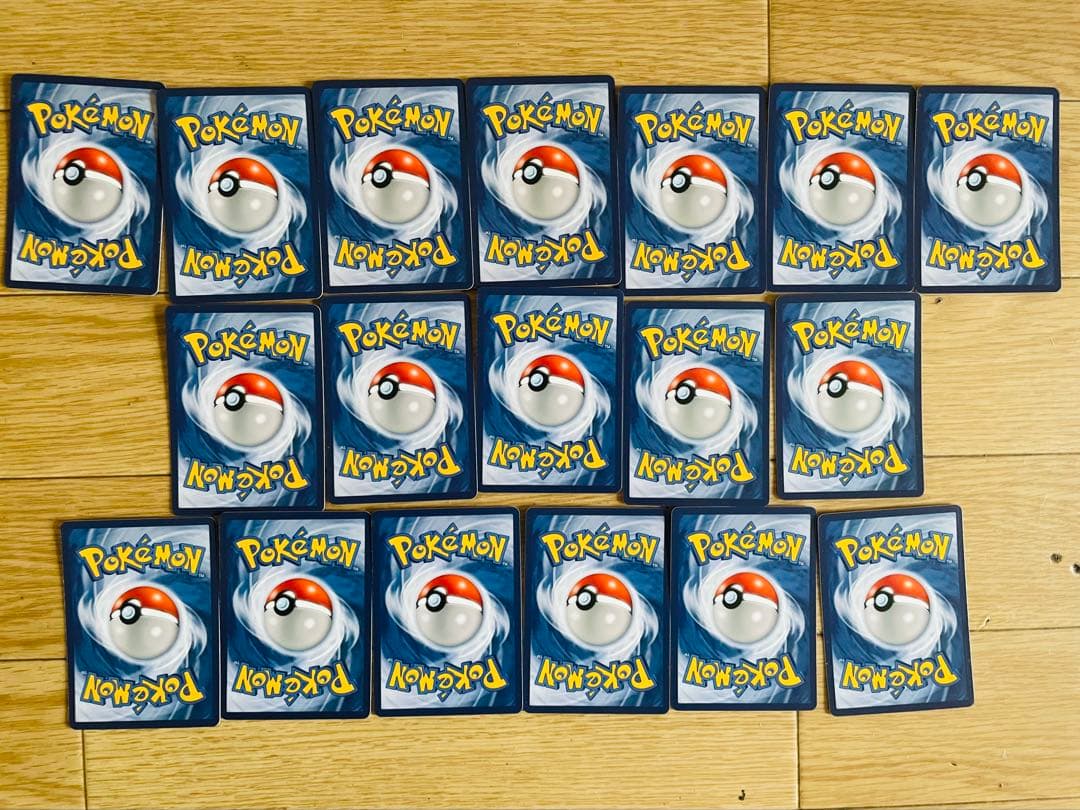 ポケモンカード ピカチュウ ゴッホ 星月夜 18枚 海外製