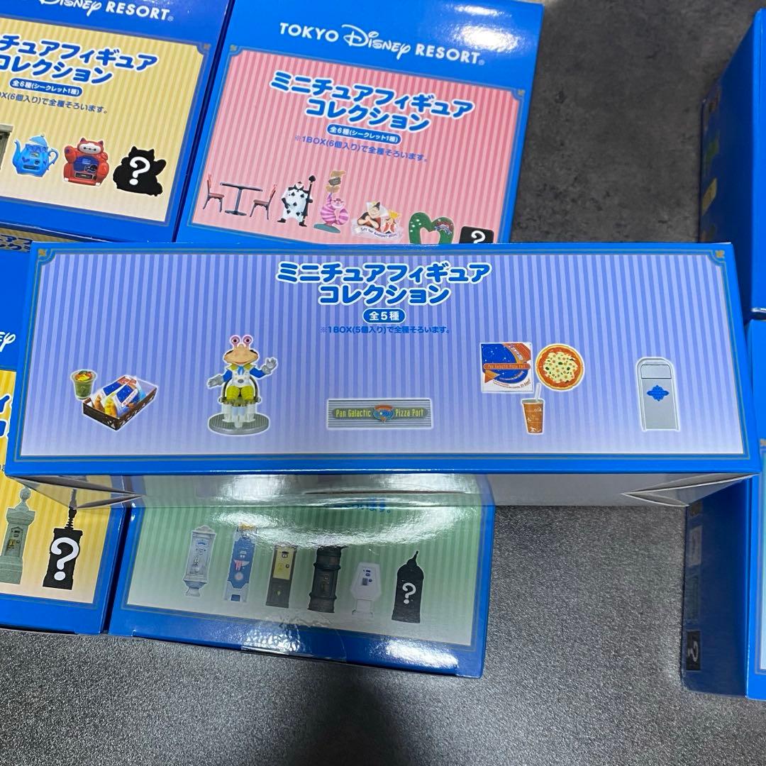 ディズニーリゾート　ミニチュアフィギュアコレクションまとめ売り②
