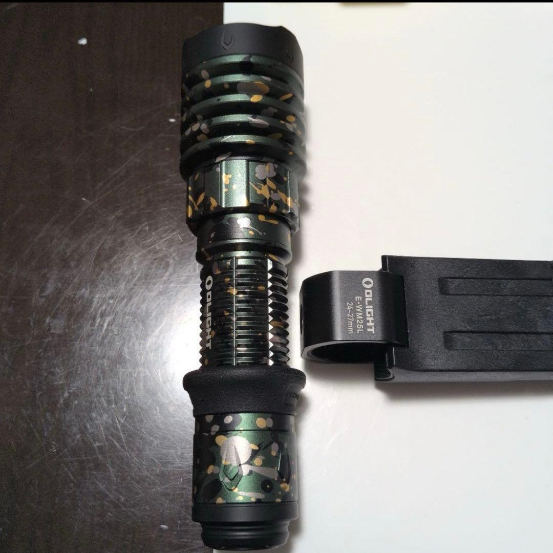 【限定】 OLIGHT WARRIOR X 4 2600ルーメン　限定カラー