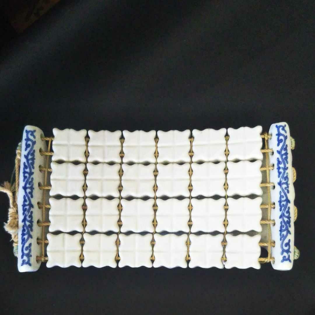 ※中国古美術/中国青花纏枝牡丹紋陶製枕/