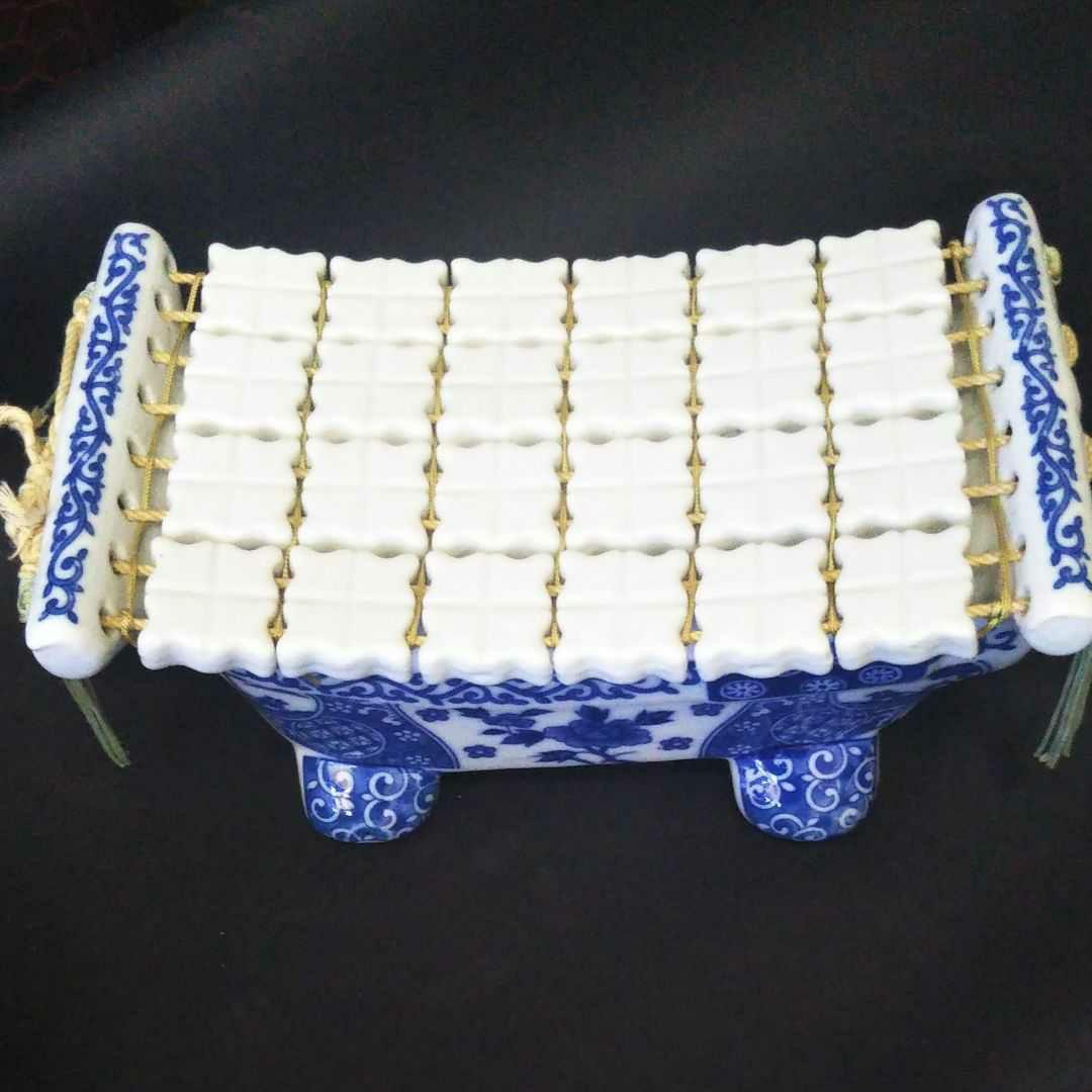 ※中国古美術/中国青花纏枝牡丹紋陶製枕/