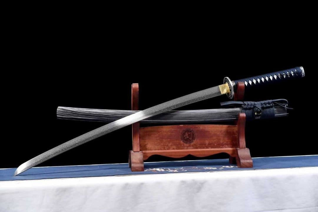 【幻の夜】古兵器 刀装具 日本刀　模造刀 居合刀 武士道 鑑賞用 美術刀 贈り物
