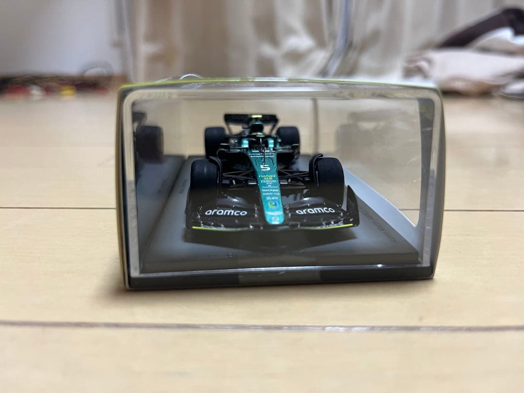 自動車 Aston Martin AMR22 2022 Sebastian Vettel
