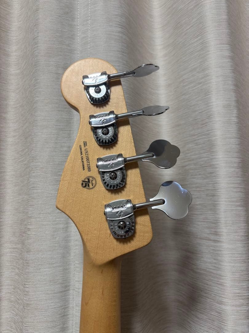 Fender American Performer エレキベース