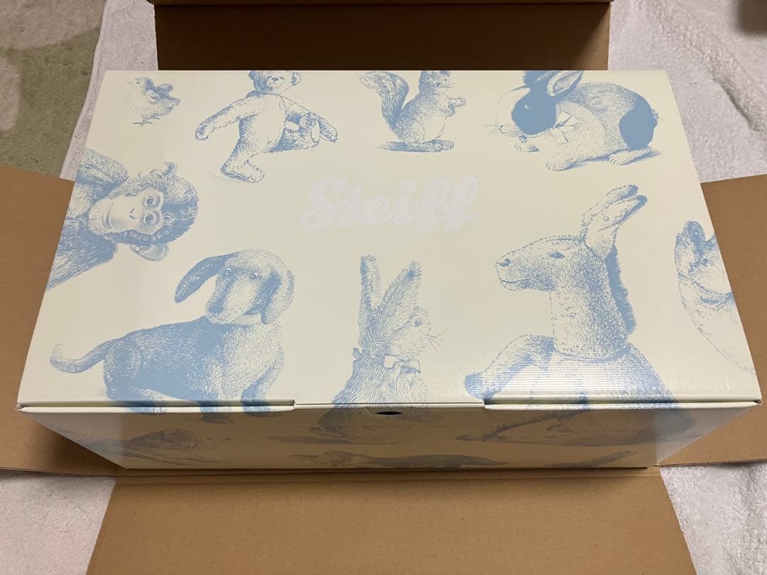 よつばと×シュタイフジュラルミン、サイン色紙つき