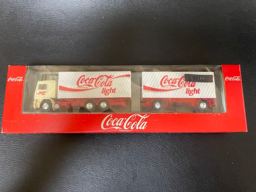 コカコーラ　Coca-Cola デリバリートレーラー　ALBEDO社　ドイツ製