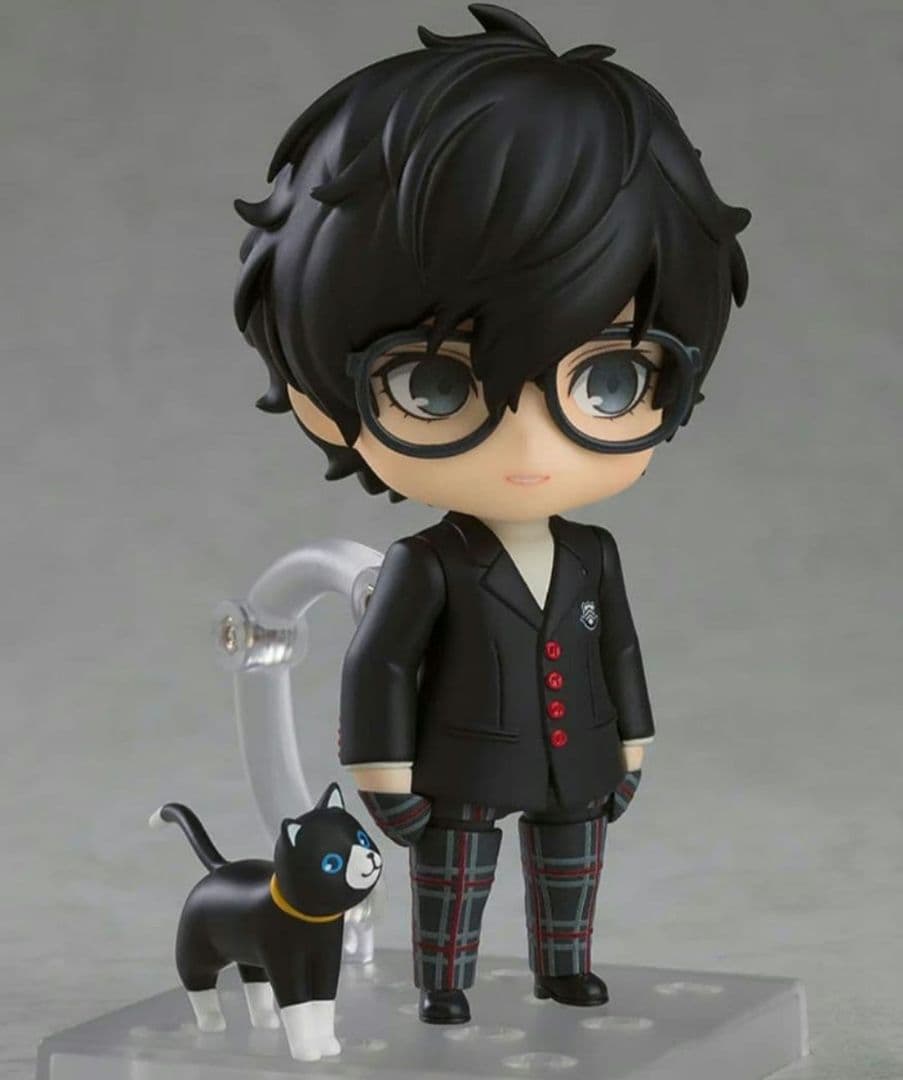 ペルソナ5 ザ・ロイヤル　主人公　ねんどろいど　新品未開封　フィギュア