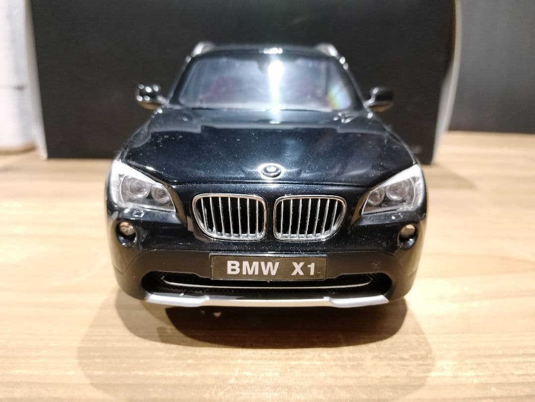 1/18 京商　 X1 xDrive28i ミニカー　サファイアブラック