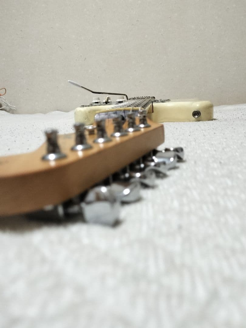 Squire by Fender 日本製 ストラトキャスター Qシリアル