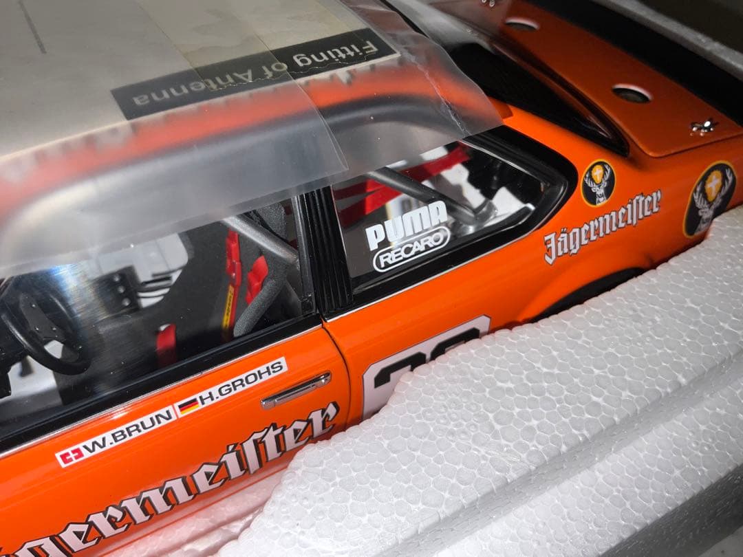 Autoart  635CSi オートアート ディーラー別注 1/18