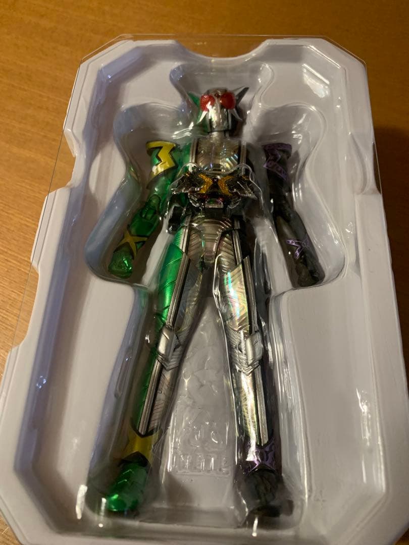 S.H.Figuarts真骨彫　仮面ライダーWサイクロンジョーカーエクストリーム