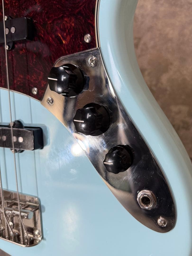 【美品】Squier Classic Vibe '60s Jazz Bass