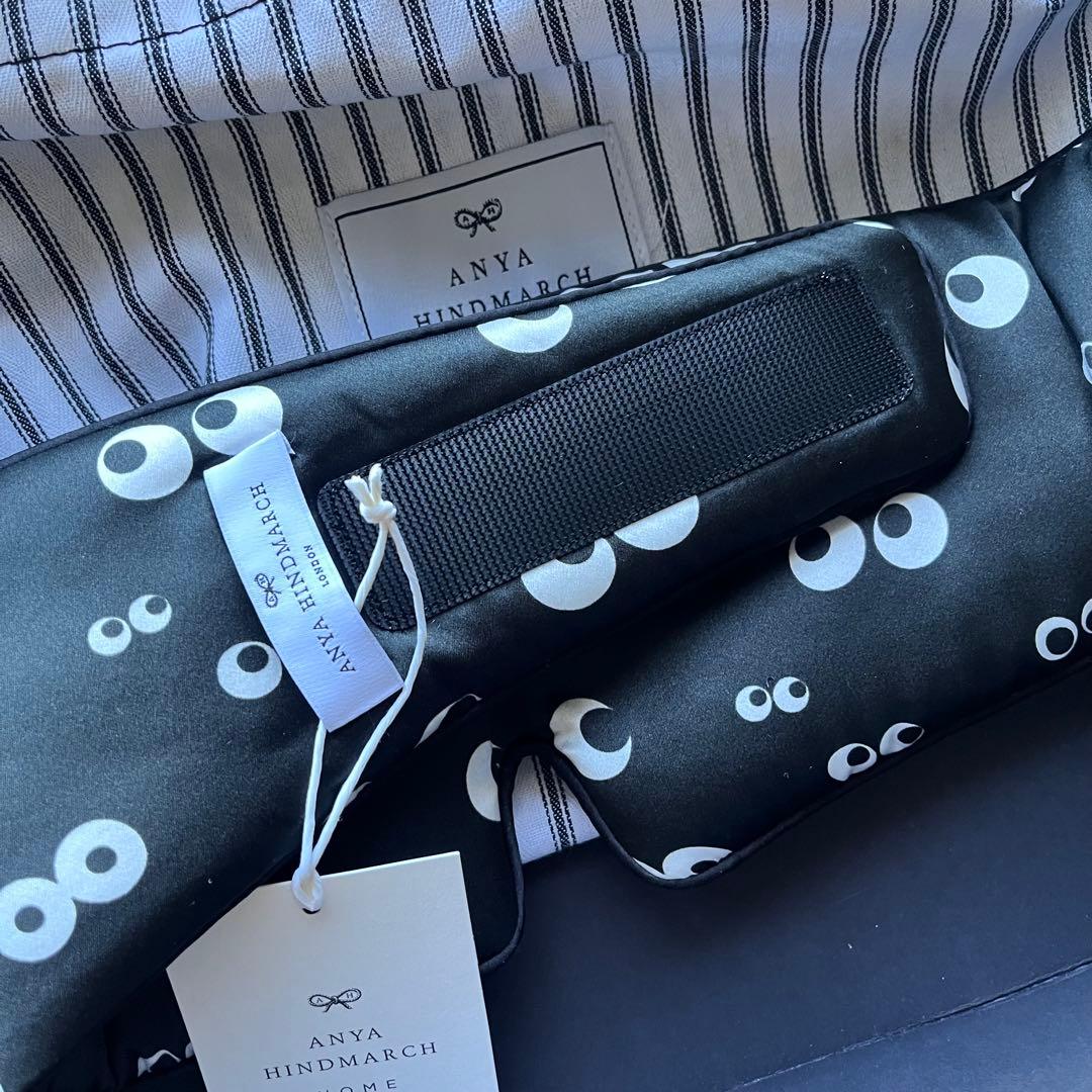 新品2.4万　ANYA HINDMARCH アイマスク Eyes