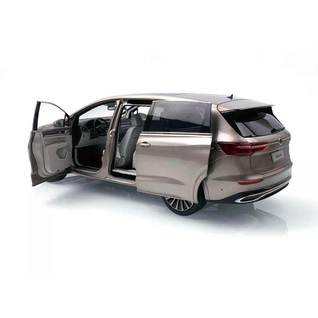 1:18スケールフォルクスワーゲン ヴィロラン MPV メタルモデルカー
