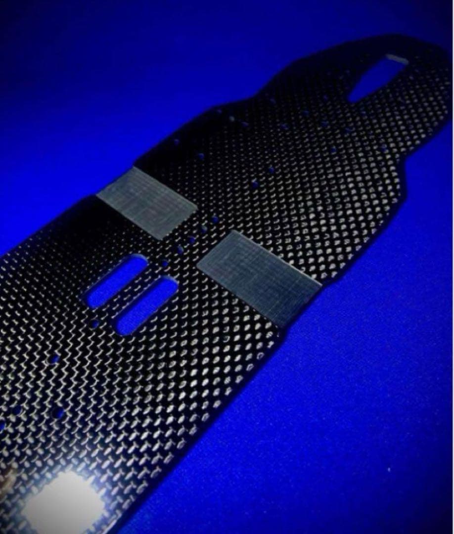XRAY X4 2024 用 カーボンシャーシ　RC ラジコン　蕨山Carbon