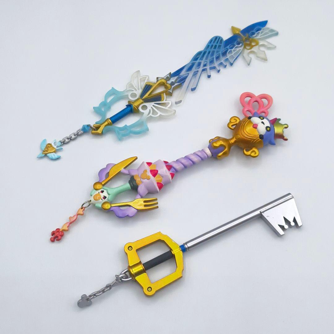 プレイアーツ改 キングダムハーツ 3D ソラ フィギュア ディズニー スクエニ