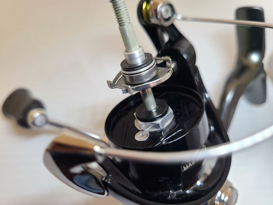 DAIWA ルビアスLT2500 20ルビアス ルビアス カスタム ダイワ