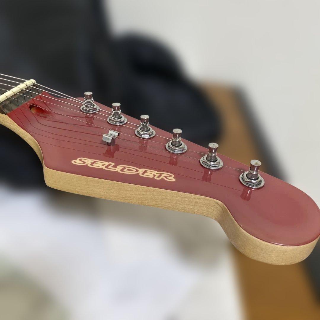 SELDER 美品 エレキギター STストラップ・ケース付き