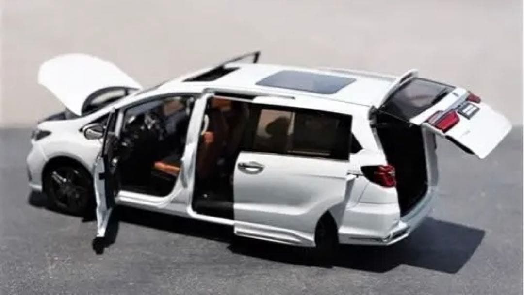 ホンダ オデッセイ ミニカー ホワイト
