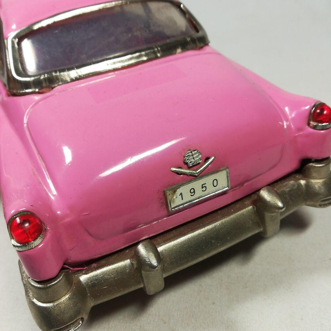 古い　アメ車　ミニチュア　フィギュア　ブリキカー　まとめて４点