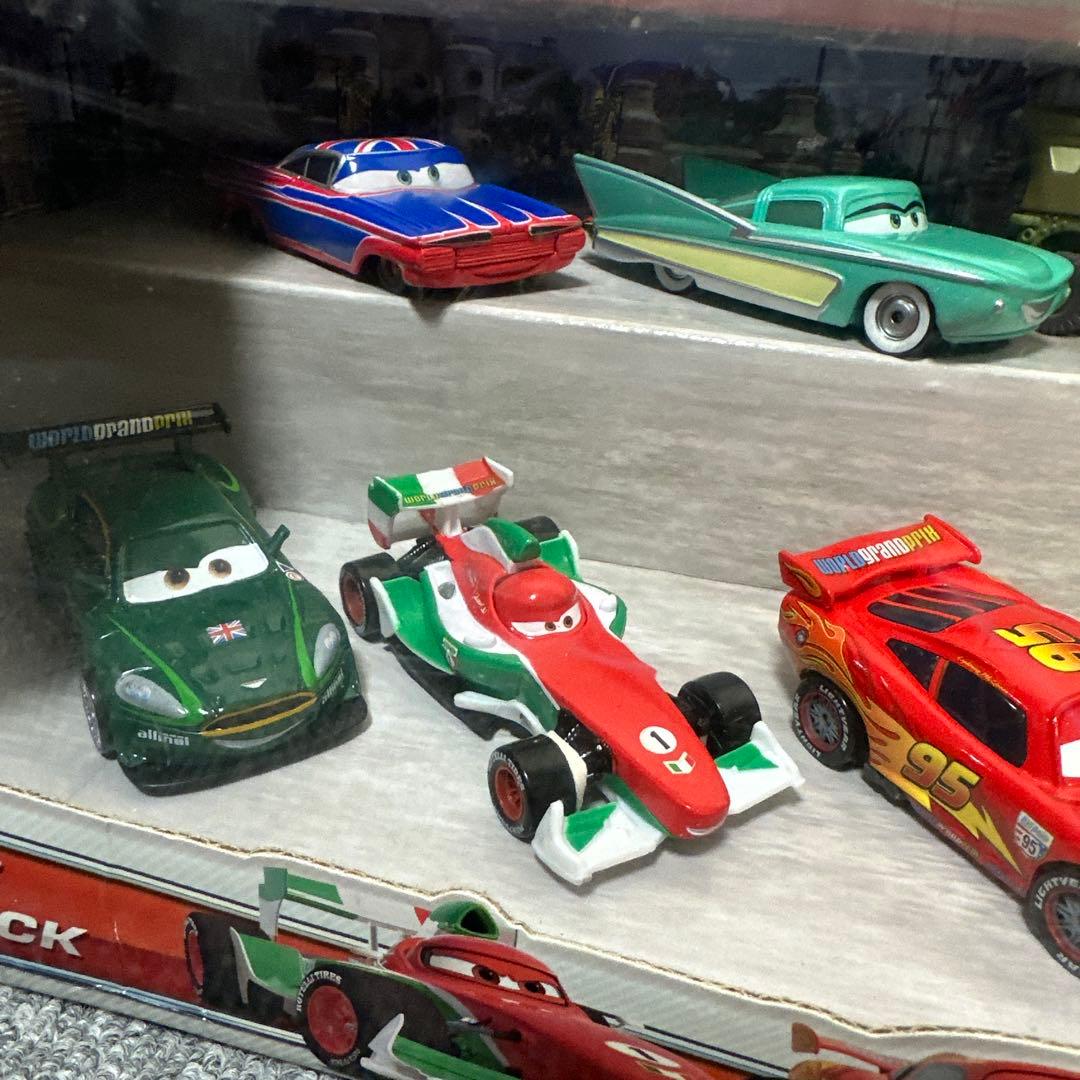 ★新品★カーズ マテル ロンドンレース 7-car ギフトパック