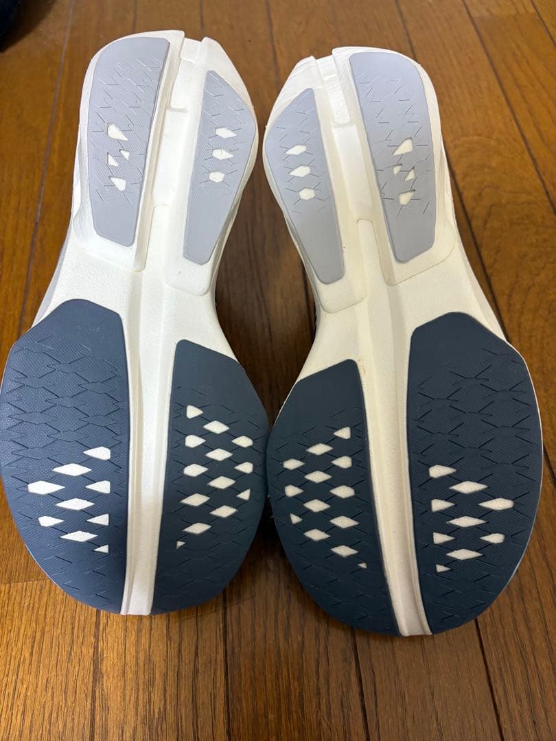 【新品正規品】早い者勝ち！大特価！クラウドブーム　ストライク 25.5cm②