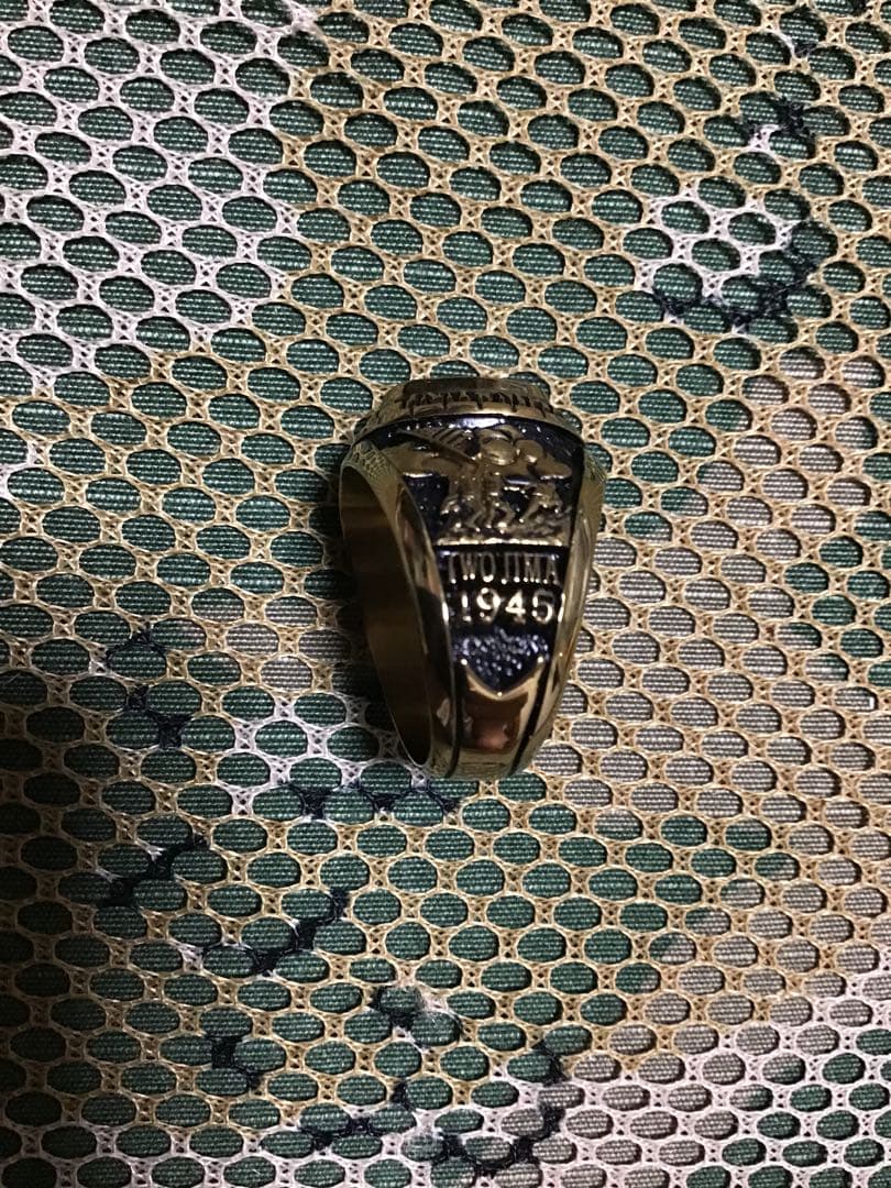 米軍放出品実物　海兵隊カレッジリング　BALFOUR GT 中古品1