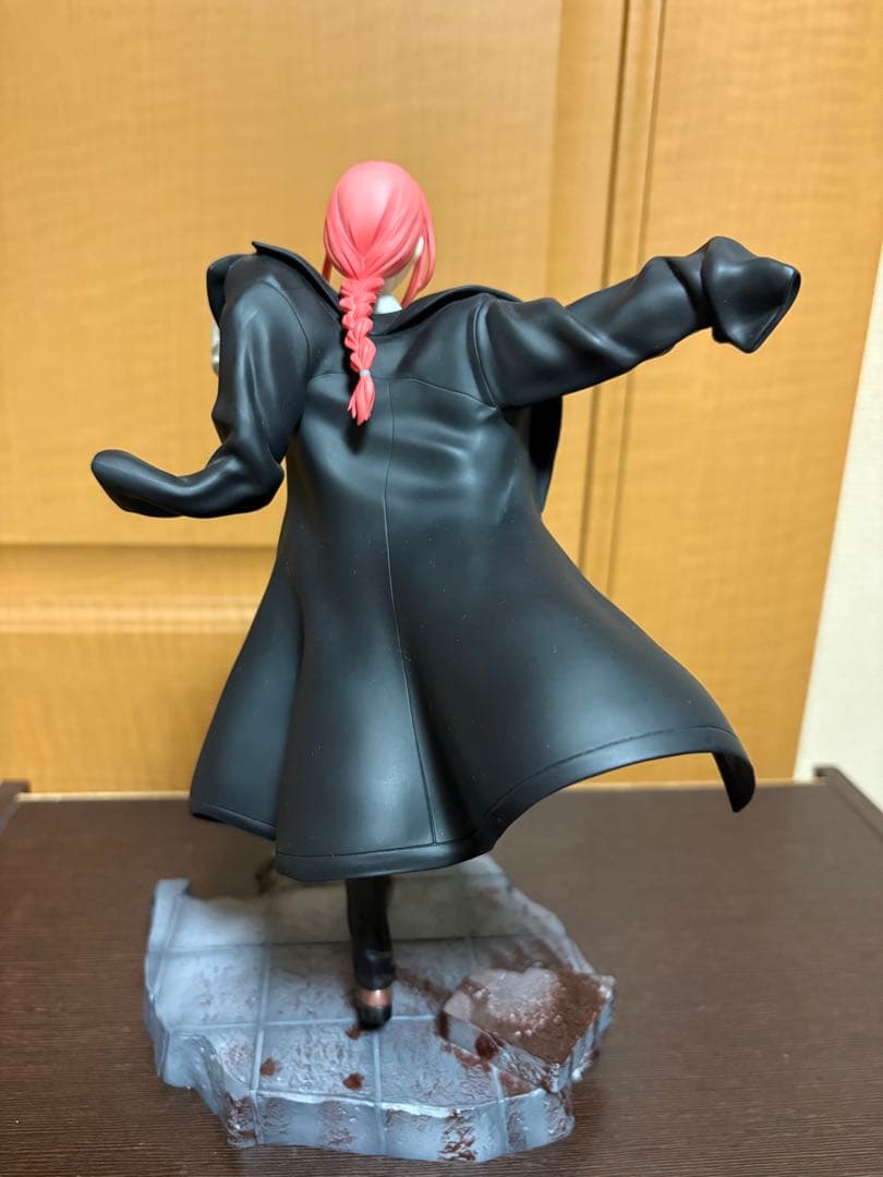 チェンソーマン　マキマ 1/7スケールフィギュア
