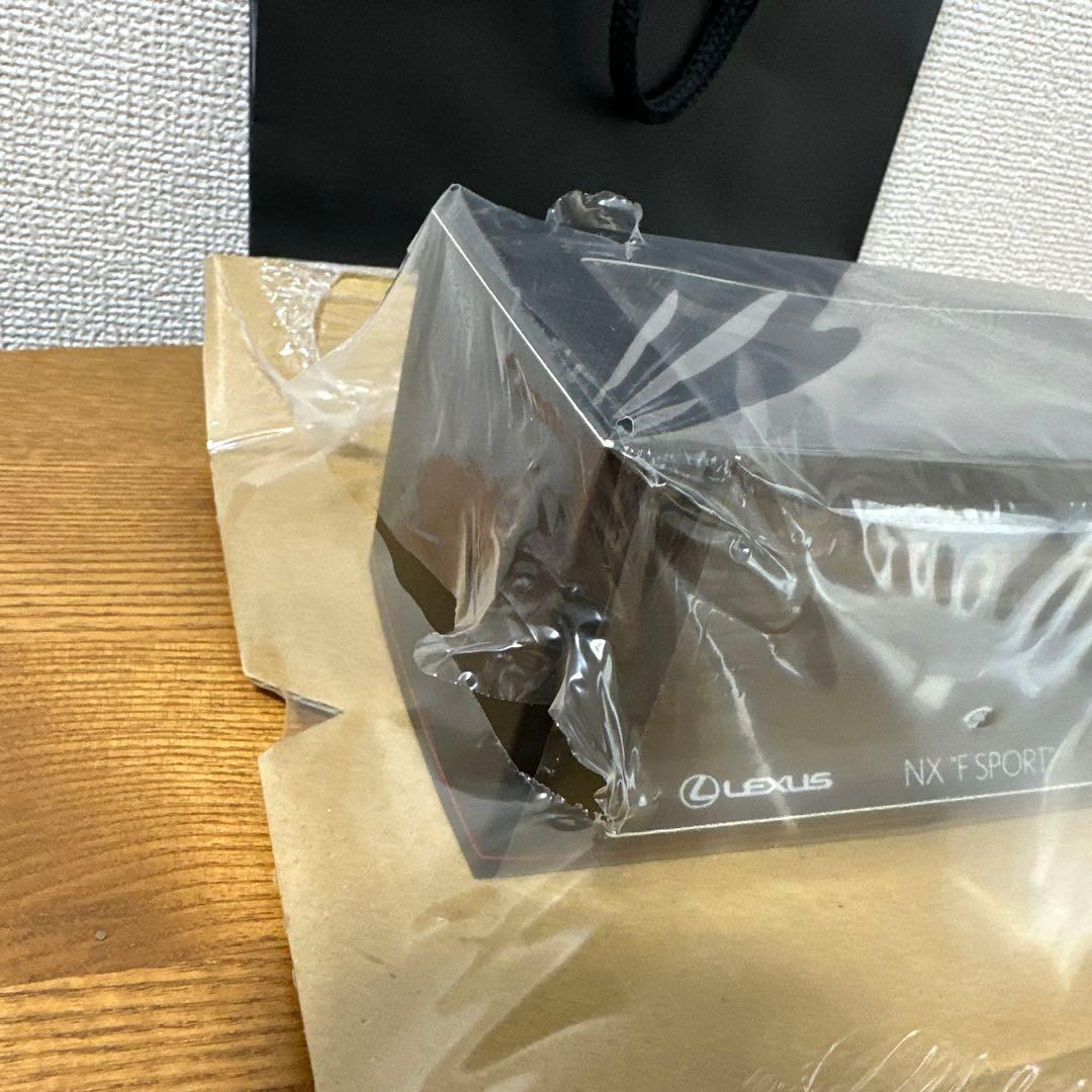 京商 1/43 レクサス NX 350h F スポーツ グラファイトブラック