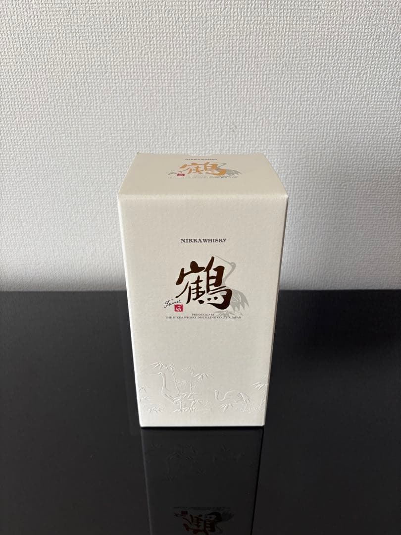 【新品未開封】鶴　700ml 余市蒸留所限定 ニッカウヰスキー　ショッパー付き
