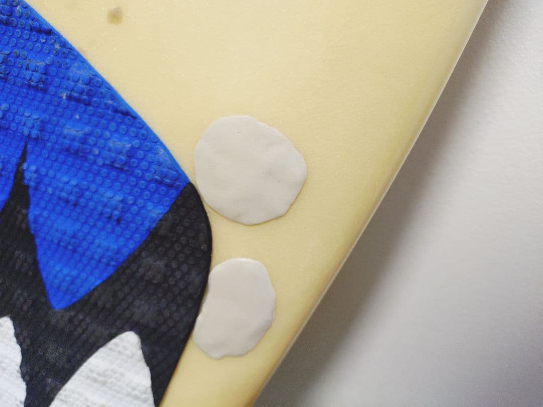 サーフィン　ショートボード 【フィン3枚付き】（送料込み）