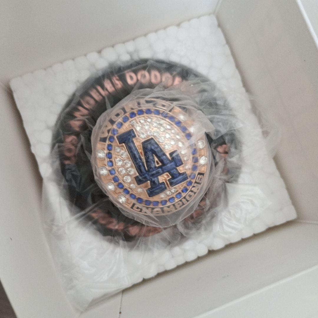 ドジャース MLB ワールドシリーズ チャンピオン トロフィー リング セット