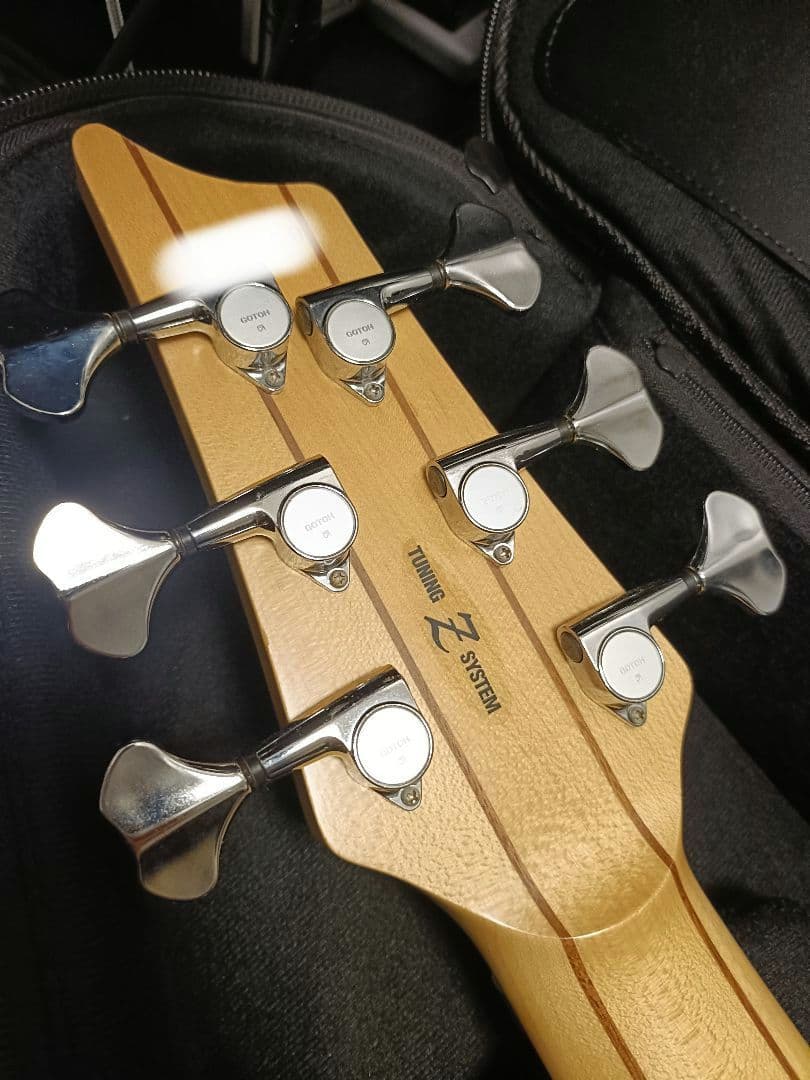 ATELIER　Z　J-NOTE ６弦ベース　　BASS