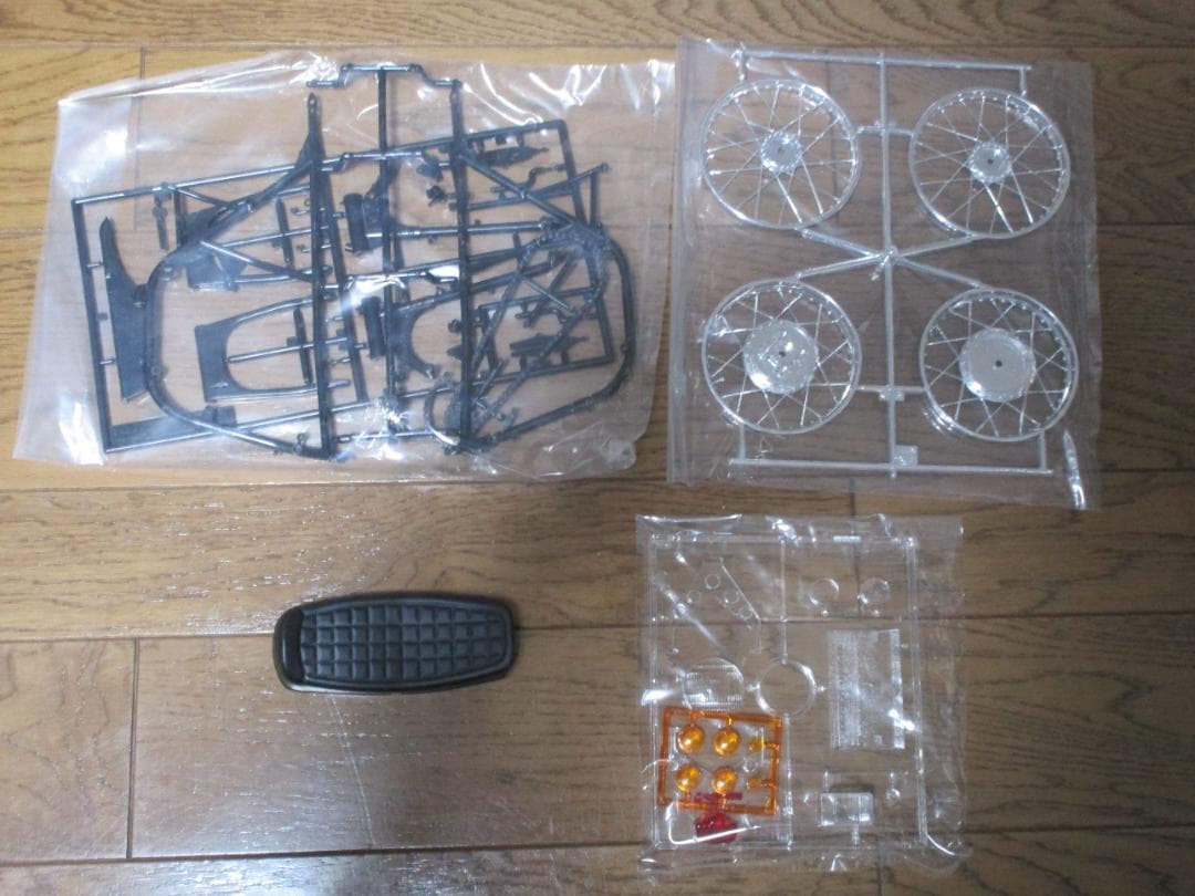 1/6 　タミヤ　CB750　16001　＊未使用＊
