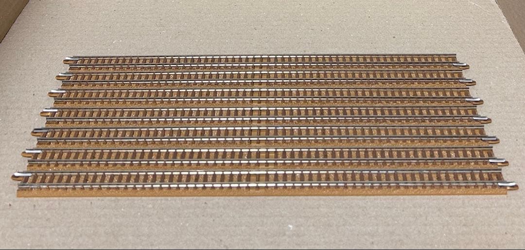 鉄道模型　Nゲージ 車庫　レール　レールエンド　橋脚　配線　詰合せセット