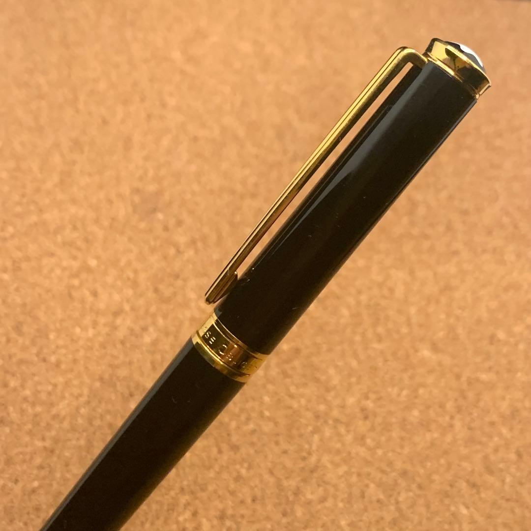 モンブラン　ノブレスオブリージュ　万年筆　黒　14K