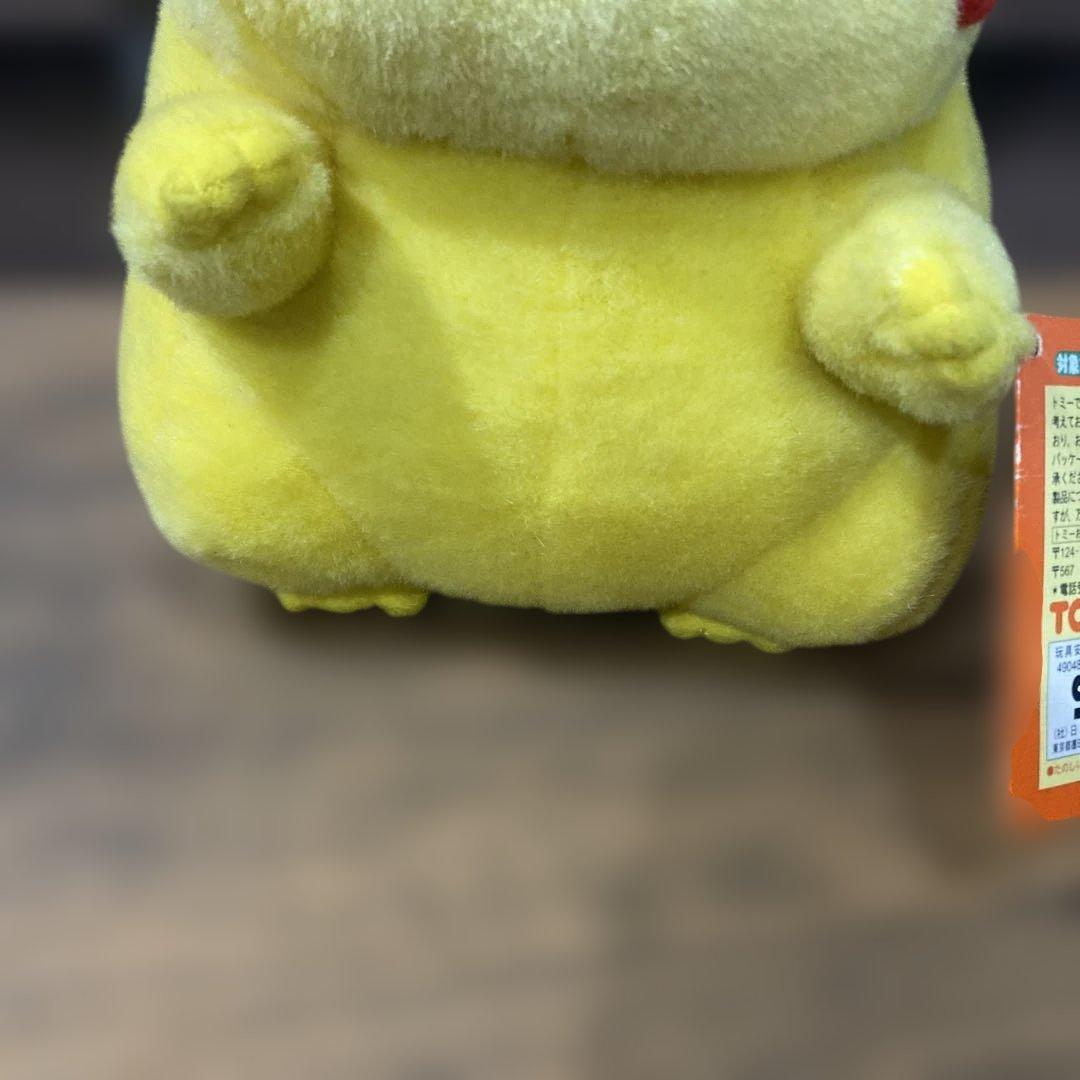 ぷ*ー様 TOMY　初代 初期　おしゃべりピカチュウ ぬいぐるみPokemon