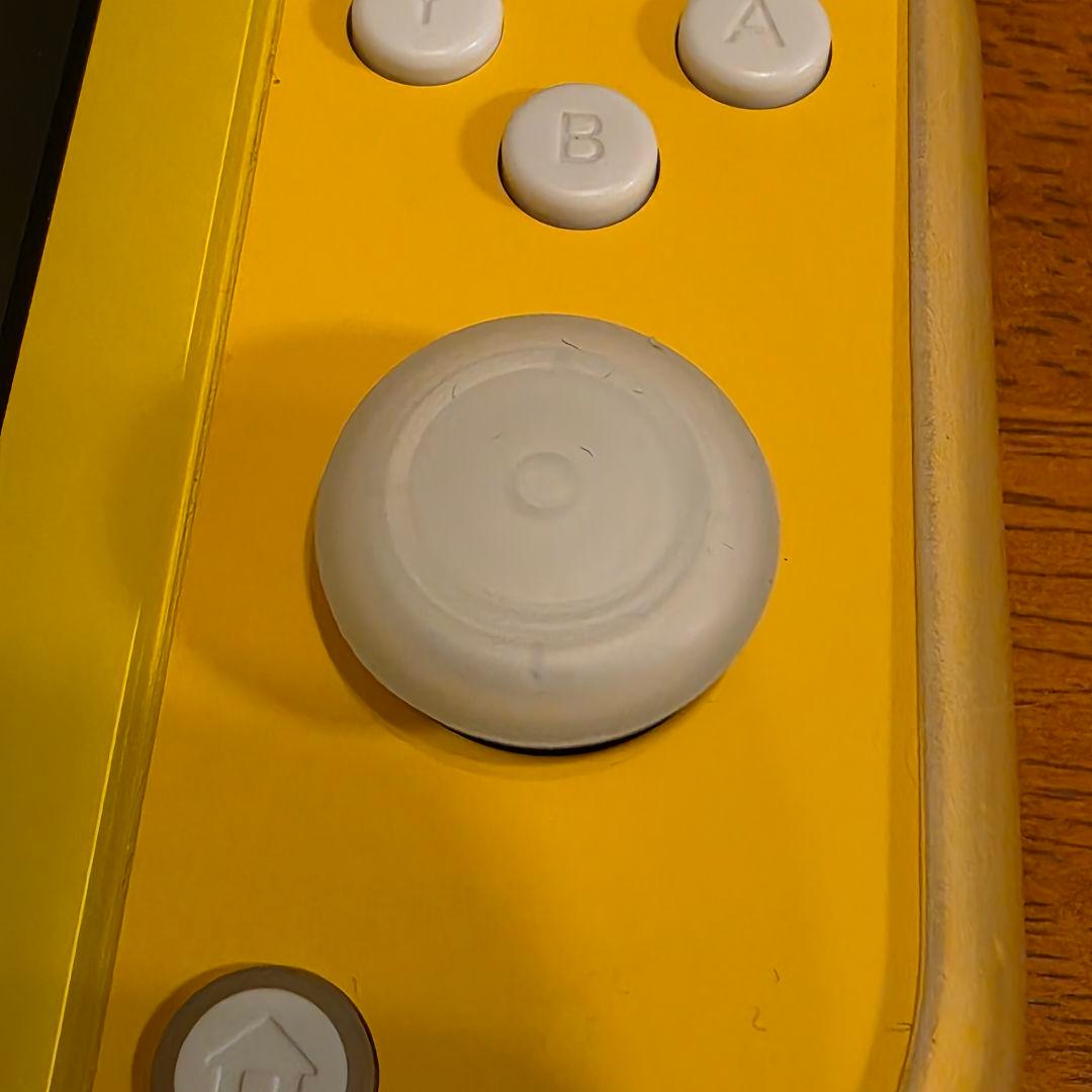 Nintendo Switch Lite イエロー カセット microSD付き