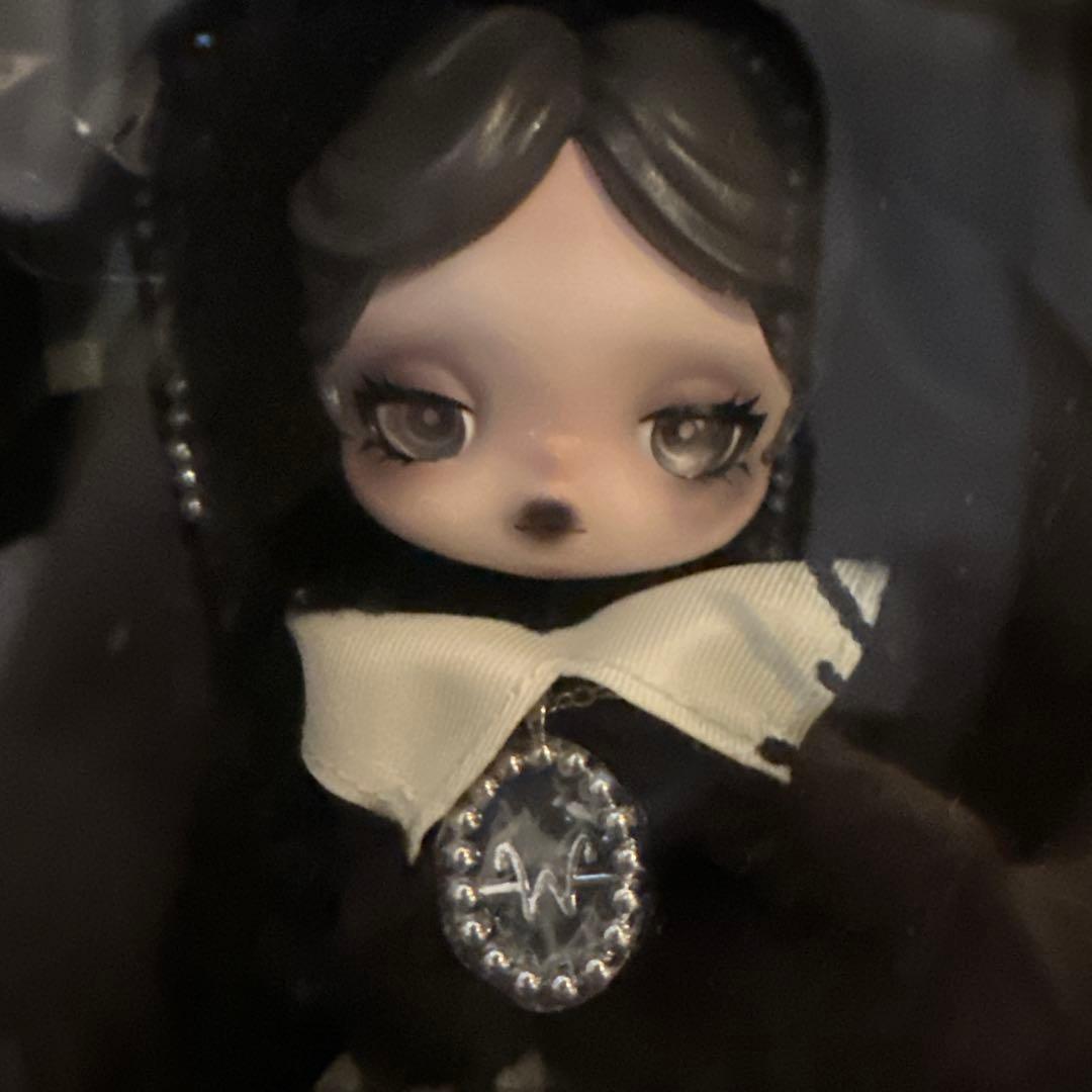 POP MART WEDNESDAY SKULLPANDA アメリカ限定