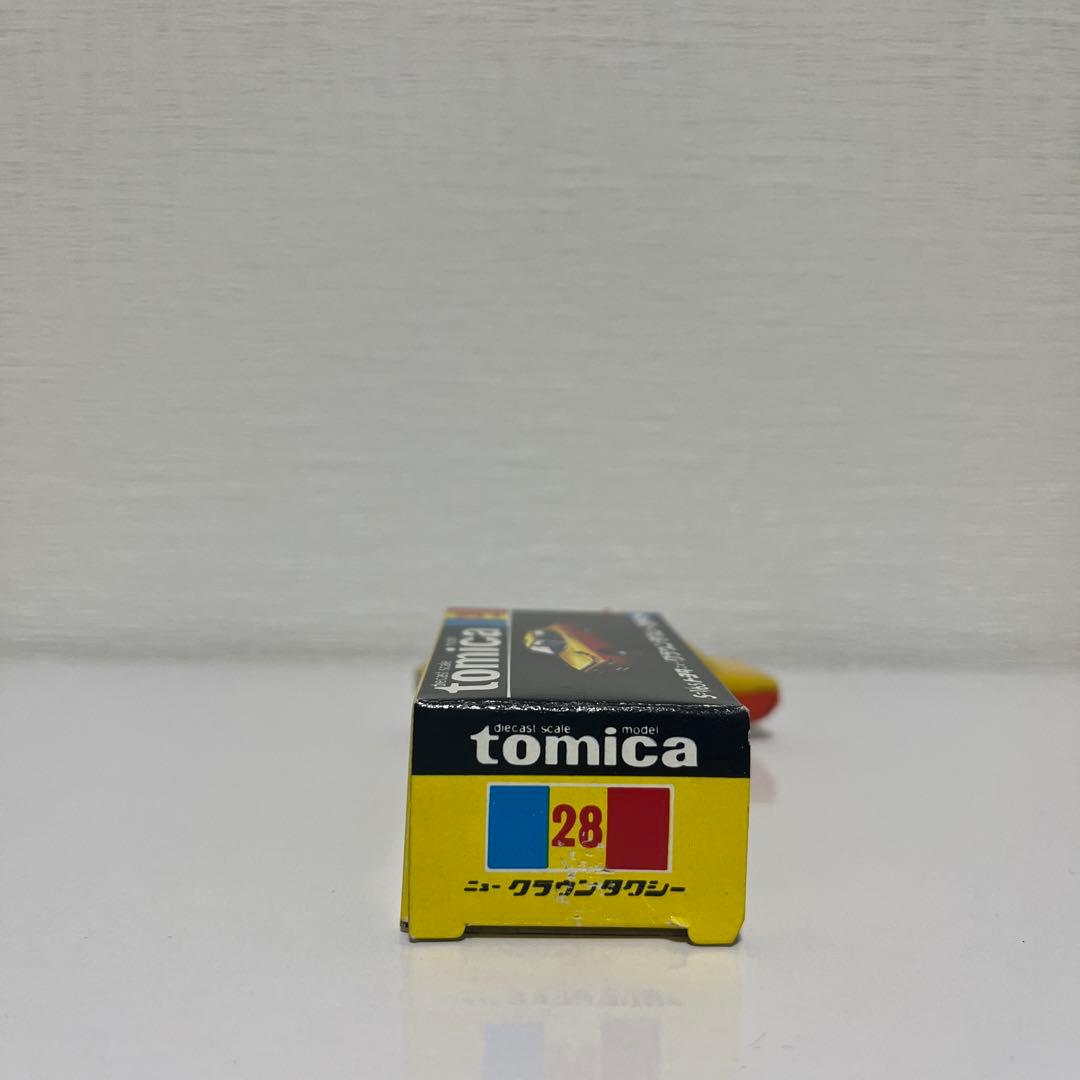 黒箱トミカ 28 トヨタ タクシー