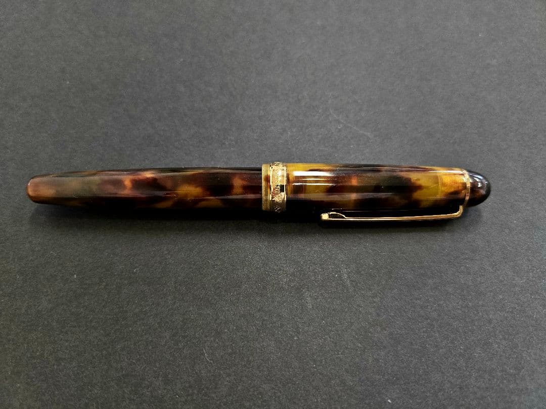 プラチナ万年筆 #3776 ベッコウ K18 中字