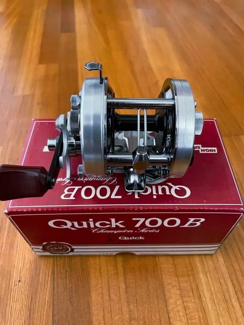 DAM Quick 700B ハイスピードリール