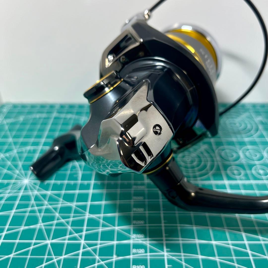 【未使用品】シマノ 25 ステラSW 8000XG
