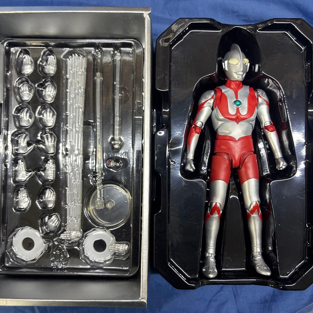 真骨彫　ウルトラマン