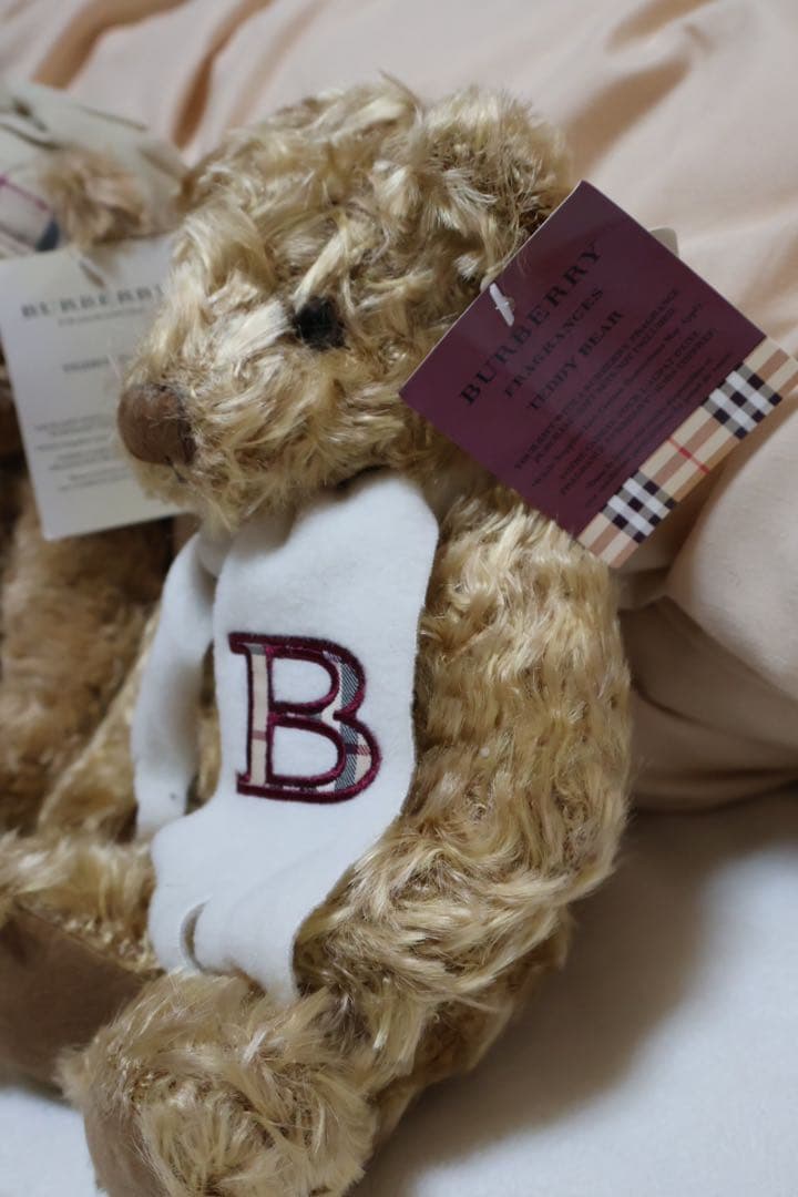 【希少・非売品】バーバリー（BURBERRY）テディベア 3体セット／限定