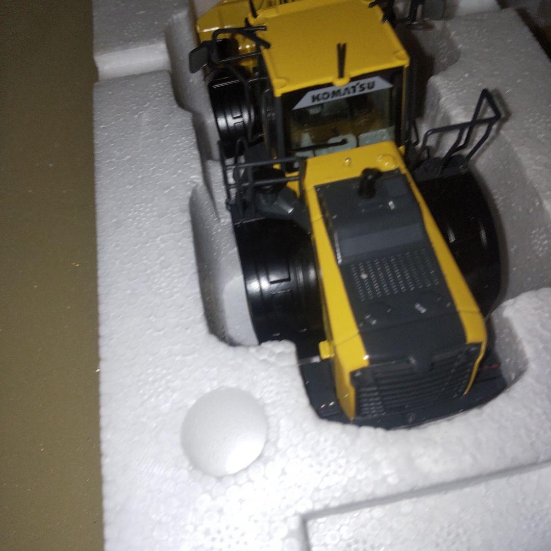 コマツ建機ホイールローダー WA380-8 1/50