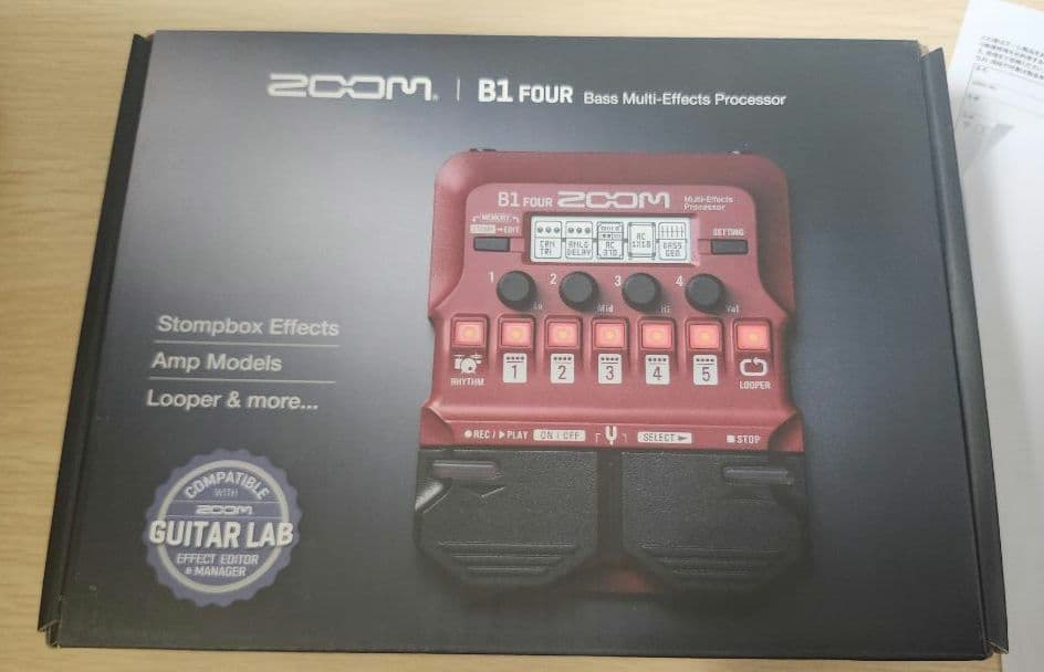 ZOOM B1 Four マルチエフェクター（箱付き）